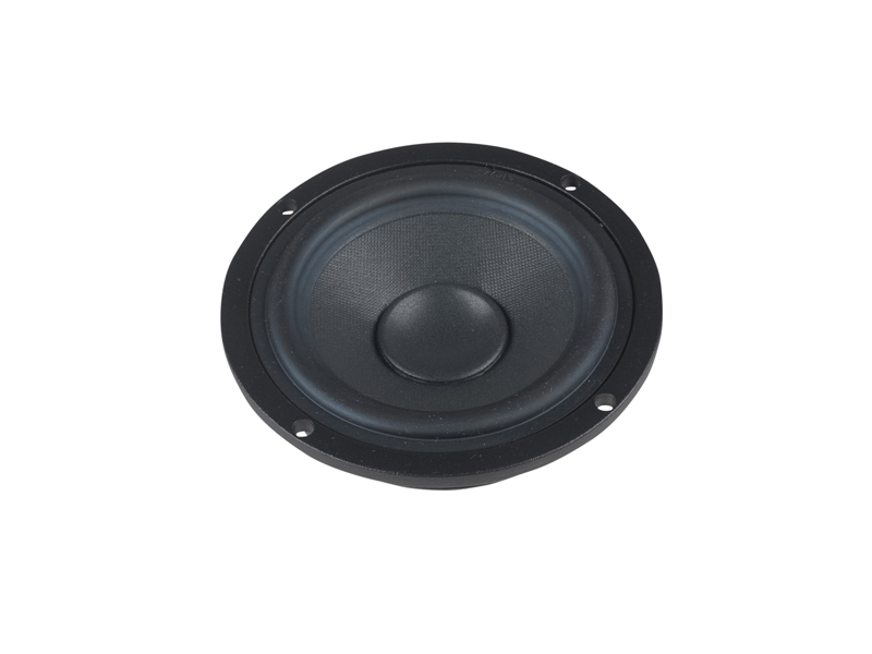 car_hifi_mitteltoener_brax_nox_80_bild_1345459049.jpg