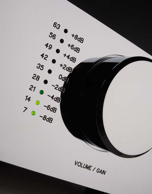 stereovorstufen_burmester_099_dac_pre_amplifer_bild_1299663686.jpg